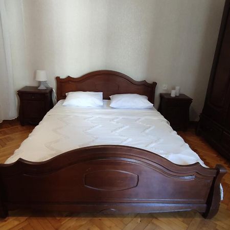 Flat in the city center Odessa Extérieur photo