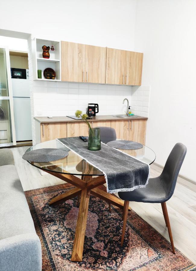 Flat in the city center Odessa Extérieur photo