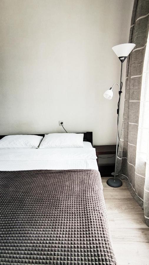 Flat in the city center Odessa Extérieur photo