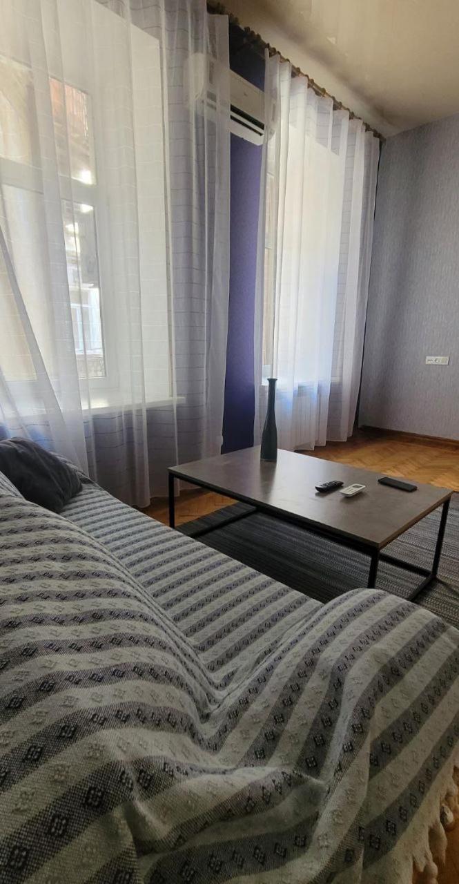 Flat in the city center Odessa Extérieur photo